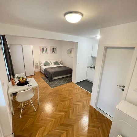 Apartment Maria Zadar Exteriör bild
