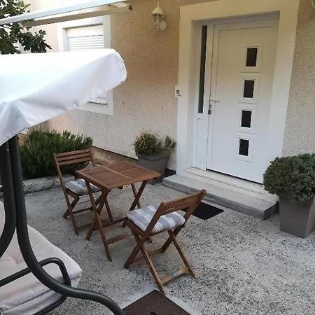 Apartment Maria Zadar Exteriör bild