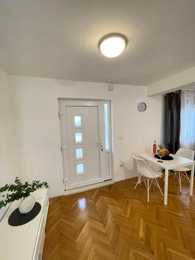 Apartment Maria Zadar Exteriör bild
