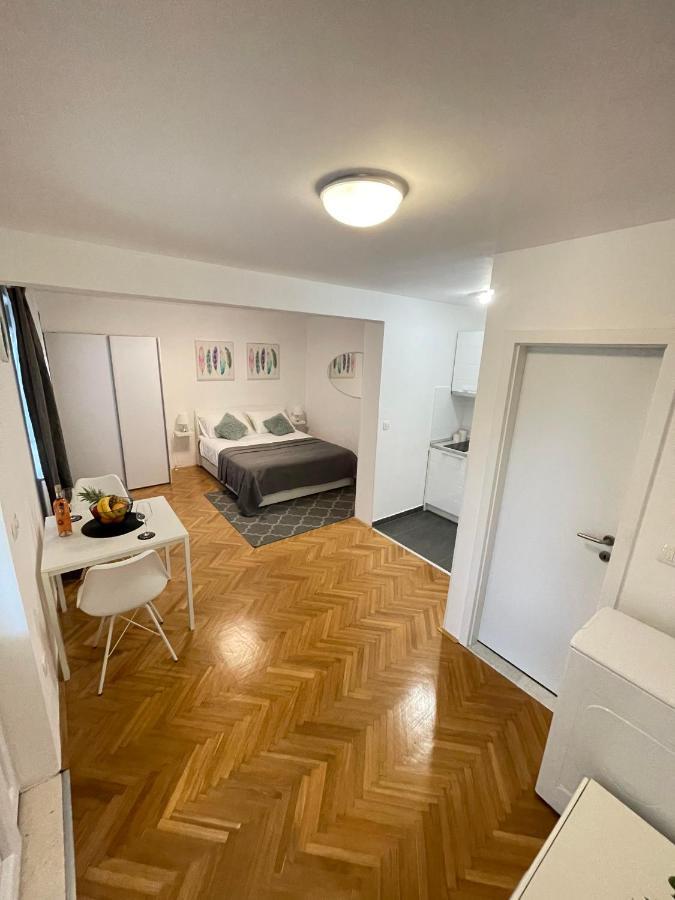 Apartment Maria Zadar Exteriör bild